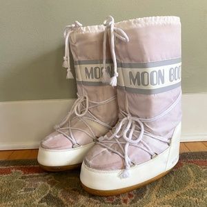 Moon Boots Size 6.5